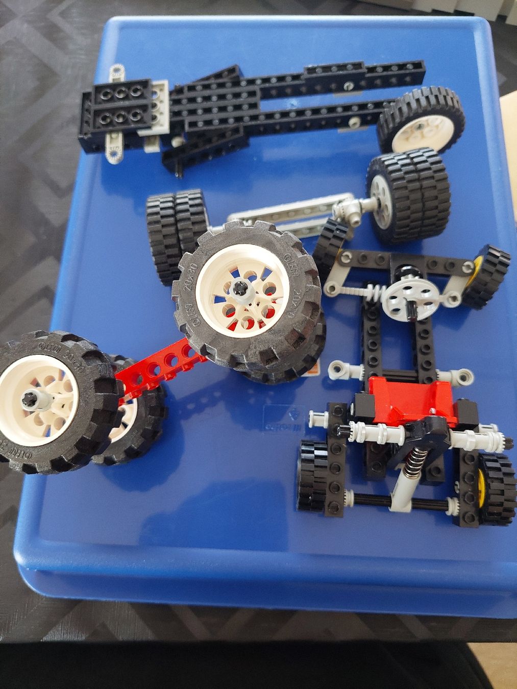 Lego Jouets:  Div. Lego Technic  Teile – D'occasion à Zetzwil par sti_x9xf 2