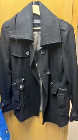 Kurzmantel Yessica schwarz mit Taschen guter Zustand
