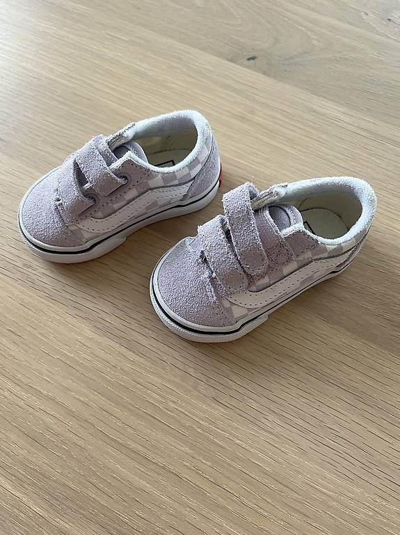 Schuhe für Jungen: Vans Babyschuhe – Gebraucht aus Glarus von steffif.