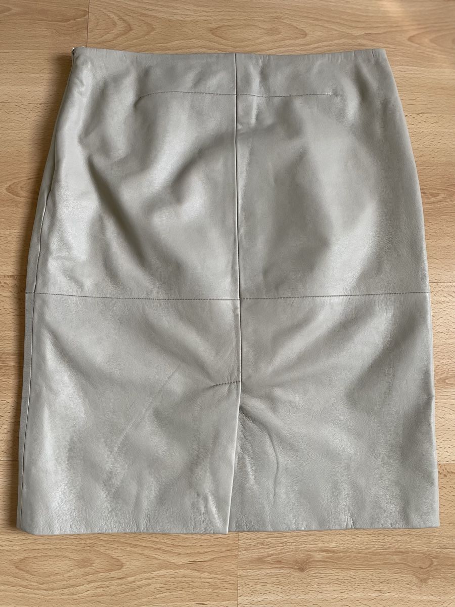 Gonne: Beige leather skirt - never worn - size 34 – Nuovo (secondo la descrizione) da Fischbach-Göslikon venduto da Vera2109 3