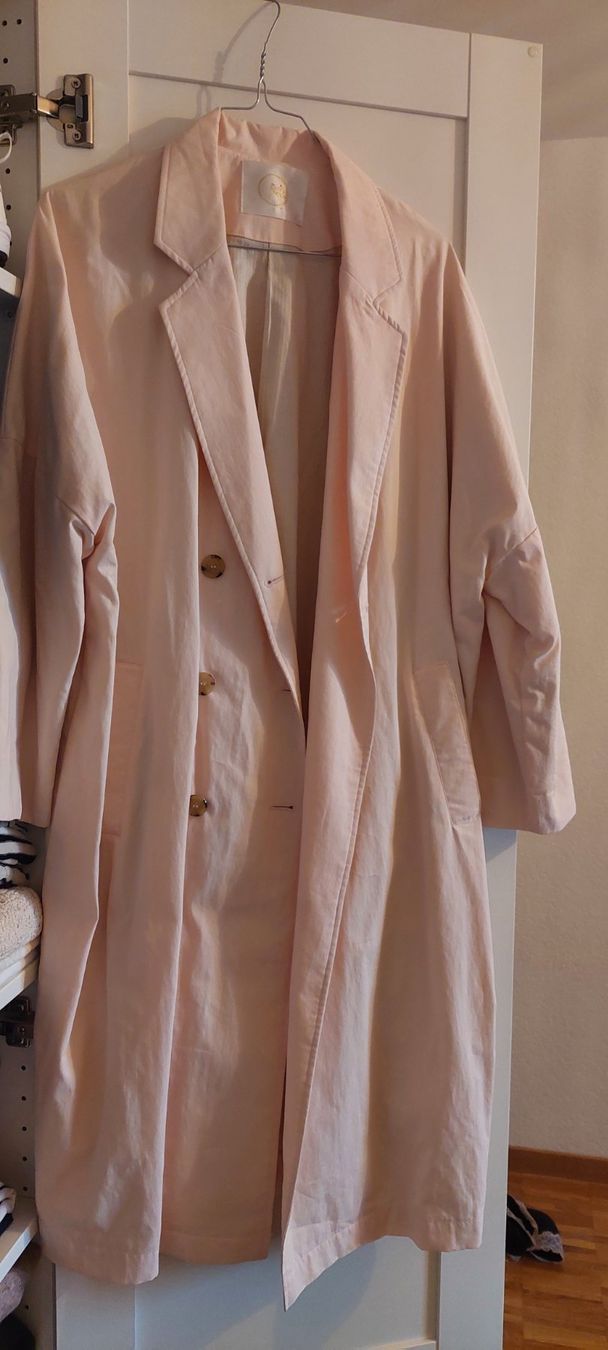 Des Petits Hauts Cappotti: Trench Des Petits hauts – Usato da Rolle venduto da avo_h2fw