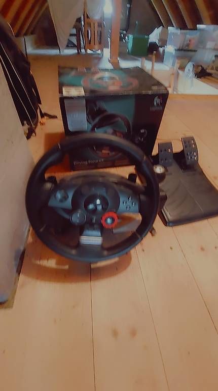 PC: Logitech Game Steuerrad mit Fusspedale – Usato da Ittenthal venduto da Wico1999