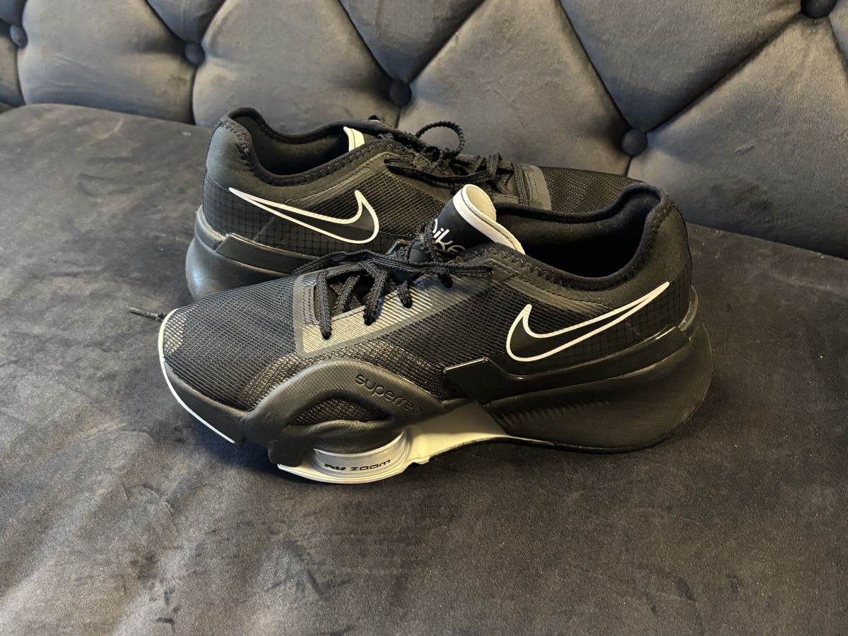 Nike Scarpe da uomo: Nike Sneaker 40 – Nuovo e nell'imballaggio originale da Widnau venduto da Orca007 1