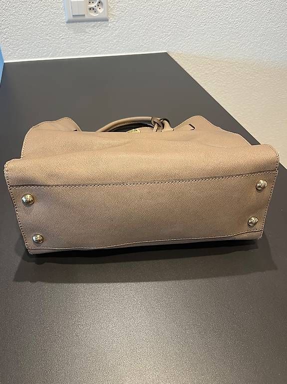 Michael Kors Taschen für Damen: Michael Kors Tasche – Gebraucht aus Wabern von mel_tg52 2