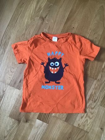 Cooles Monster-Shirt, Gr. 110/116, Orange, Top Zustand!