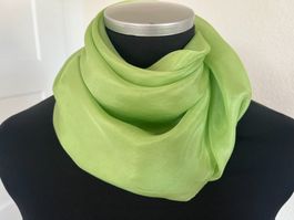 Foulard, 100% Seide, Hellgrün, NEU