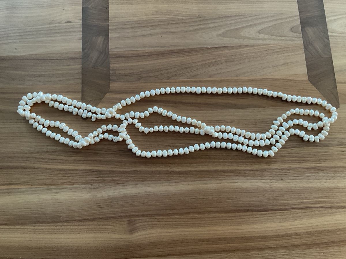 Perles (synthétiques): Perlenkette Länge 250cm – D'occasion à Bülach par Berimbau0 2