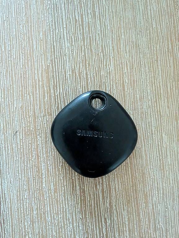GPS & Strumenti di misurazione: Samsung Galaxy SmartTag – Usato da Sonceboz-Sombeval venduto da michael.l 1