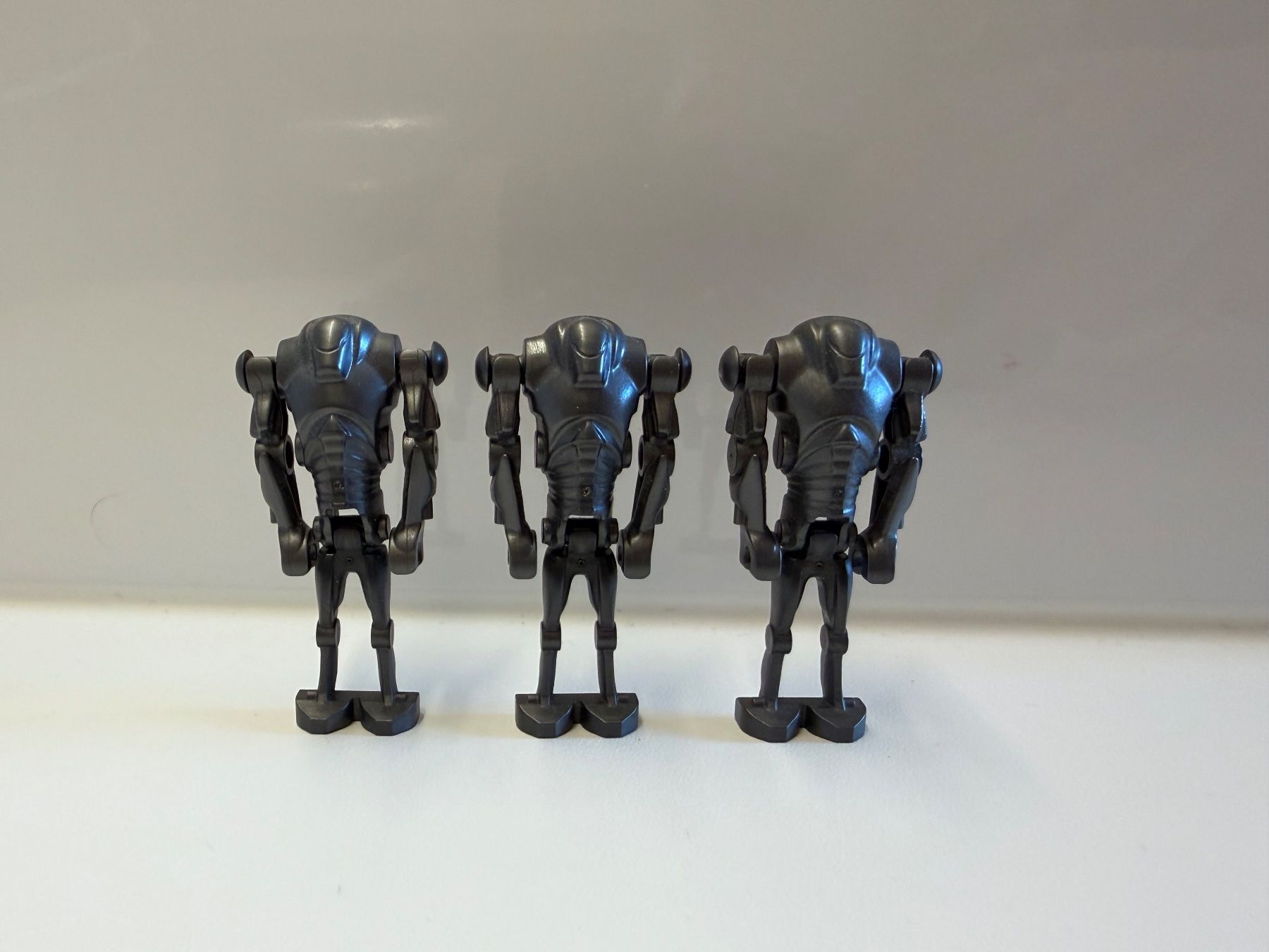 Star Wars Figurines: Star Wars Superkampfdroiden Lego Figuren – D'occasion à Meierskappel par chegli24