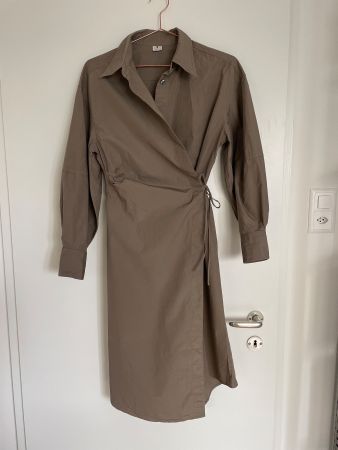 Arket Wickelkleid NEU Gr. 36