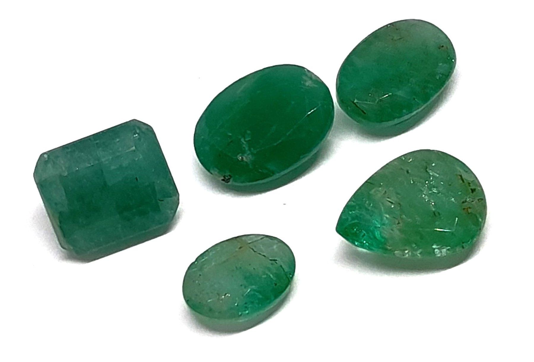 Pietre preziose: 5x émeraudes 10.24 ct - CERTIFICAT 700.- Fr – Nuovo (secondo la descrizione) da Grimisuat venduto da Valgem 2