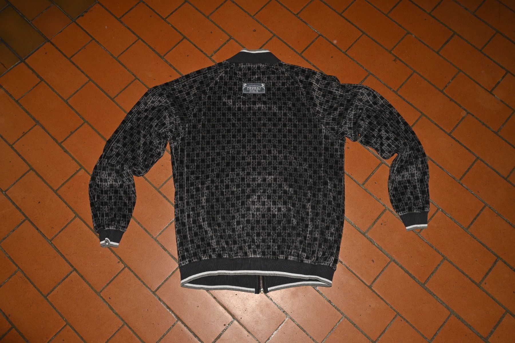 Giacche: Ravani Berlin Zipper – Usato da Bern venduto da TL107 2