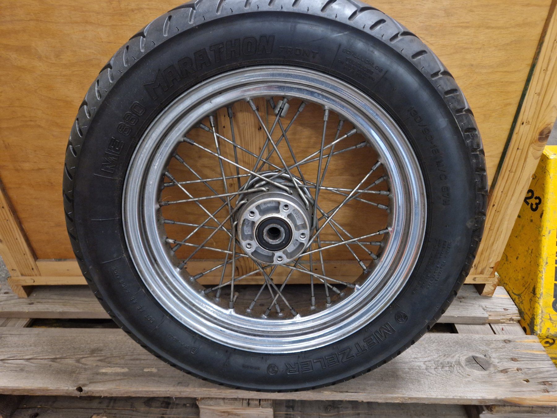 Pneumatici & Ruote complete: Harley Davidson Twin Cam Vorderrad Speichenrad – Usato da Wädenswil venduto da tome70 2