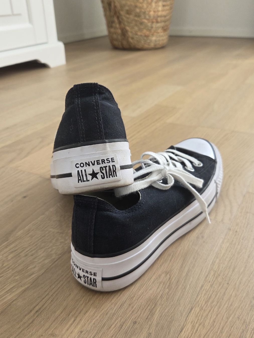 Converse Scarpe da donna: Schwarze Converse All Star, Grösse 37 – Usato da Bülach venduto da Recherchieren 1