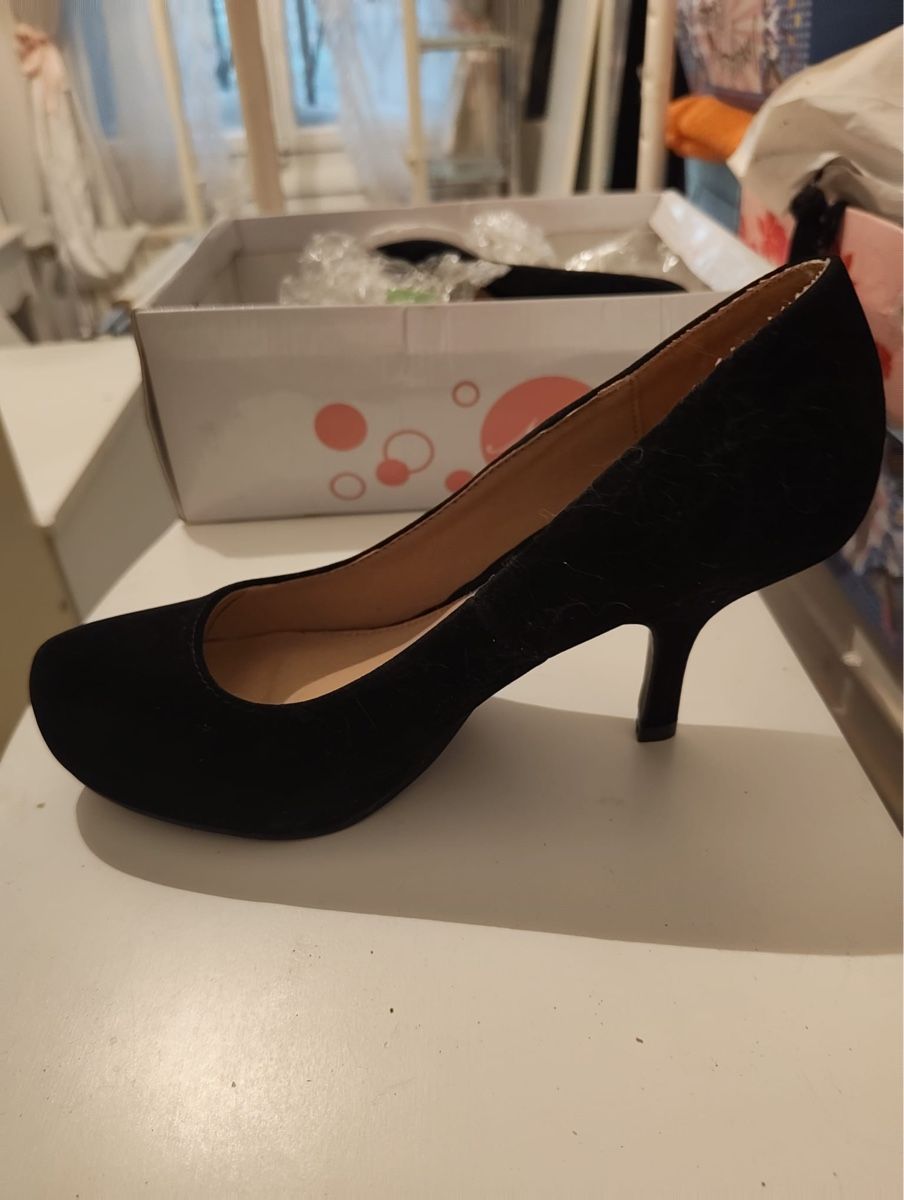 Damenschuhe: Niche Pumps schwarz Groesse 37 neu – Gebraucht aus Zürich von tos_mht7 2