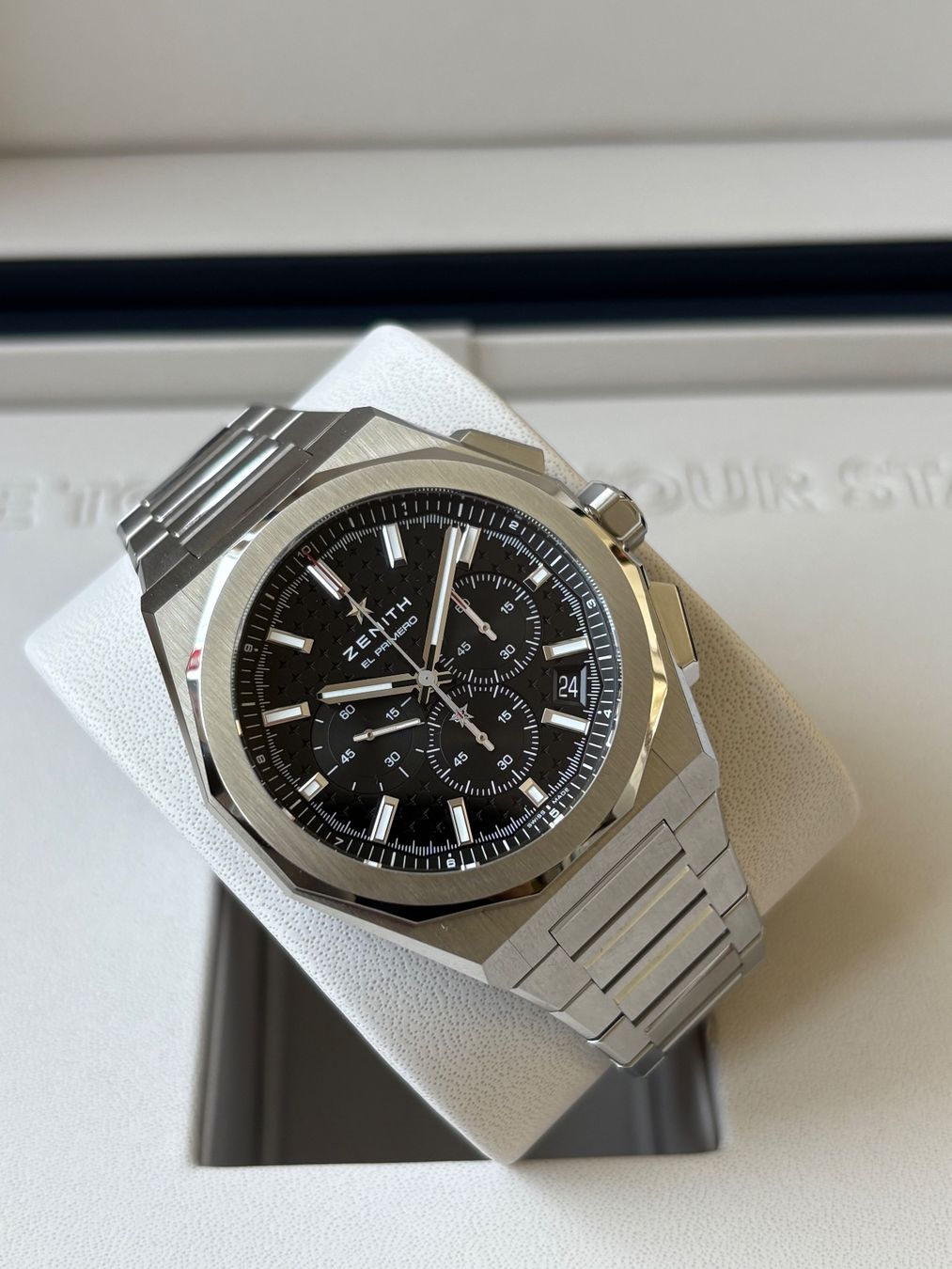 Zenith Montres: ZENITH Defy Skyline Chronograph - Fullset mit Garantie – D'occasion à Birsfelden par Mynos 4