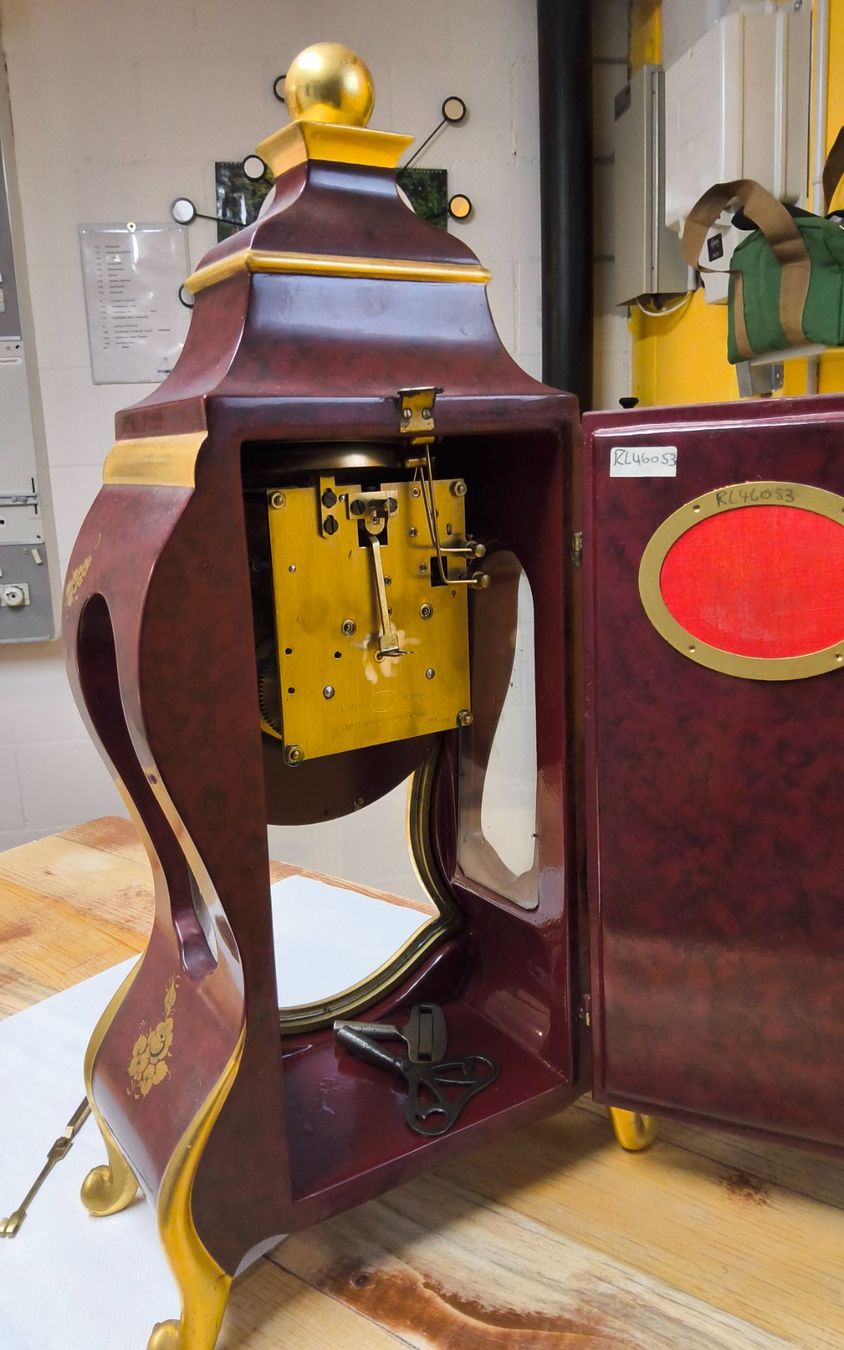 Stand- & Wanduhren: Neuenburger Pendule – Defekt aus Lengnau BE von berbi8x8 2