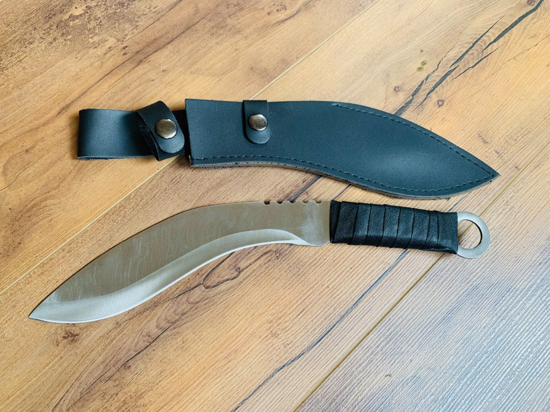 Accessori: Ozeanien Machete Tactical Messer 34cm – Nuovo e nell'imballaggio originale da Bergdietikon venduto da shopAgent 5