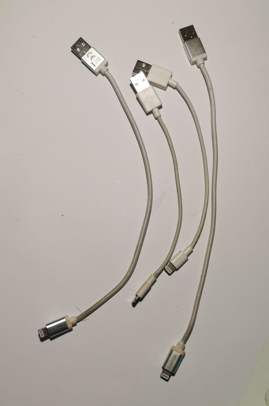 Caricabatterie: Griffin MultiDock Ladestation Mod 37287 – Usato da Oberwangen b. Bern venduto da Vittorio0 8