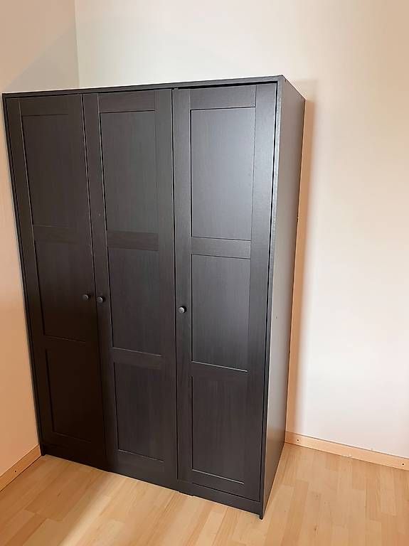 Armadi: Kleiderschrank IKEA – Usato da Zürich venduto da fla_93