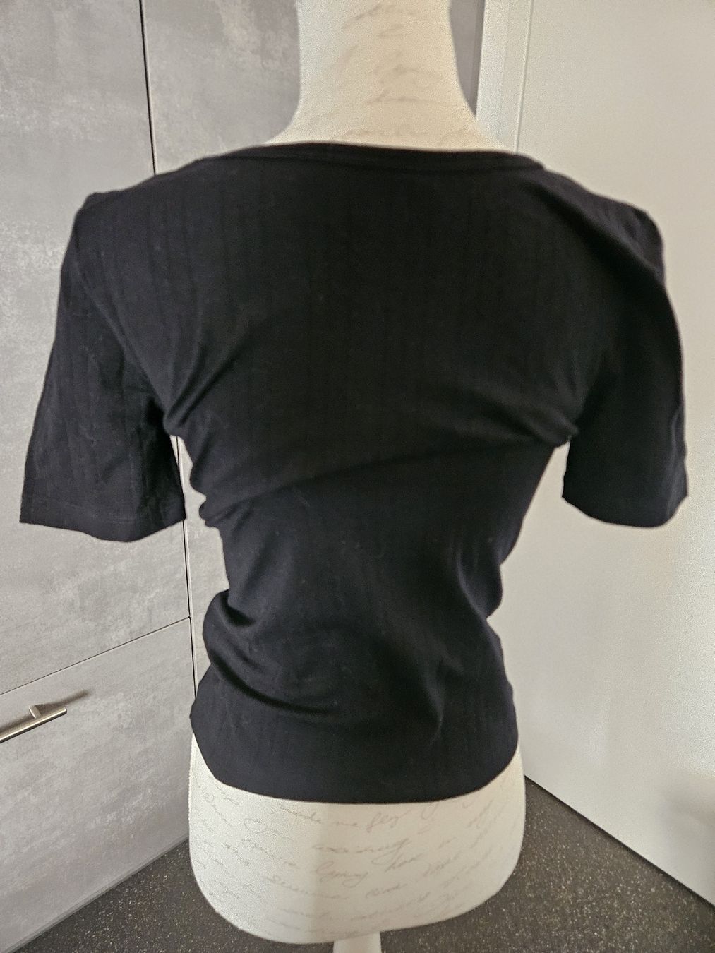 Hanro T-Shirts: Hanro Shirt schwarz Grösse M Baumwolle Lycra  – Neu (gemäss Beschreibung) aus Anwil von tamoos 1