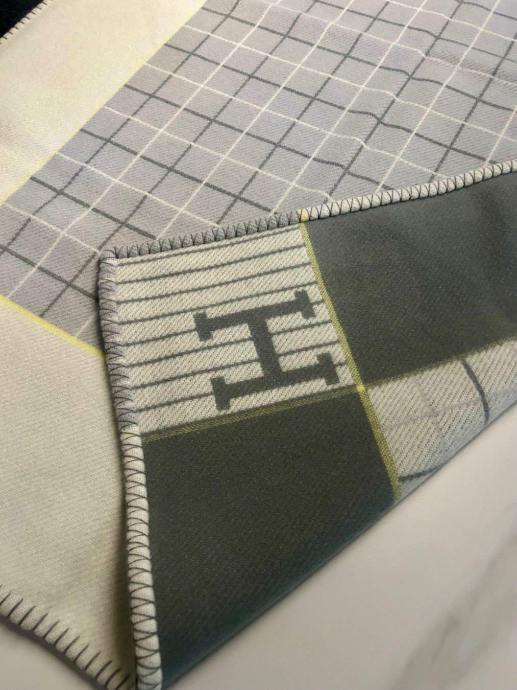 Hermès Coperte: Neue Hermès Decke – Nuovo (secondo la descrizione) da Oberengstringen venduto da miks95 2