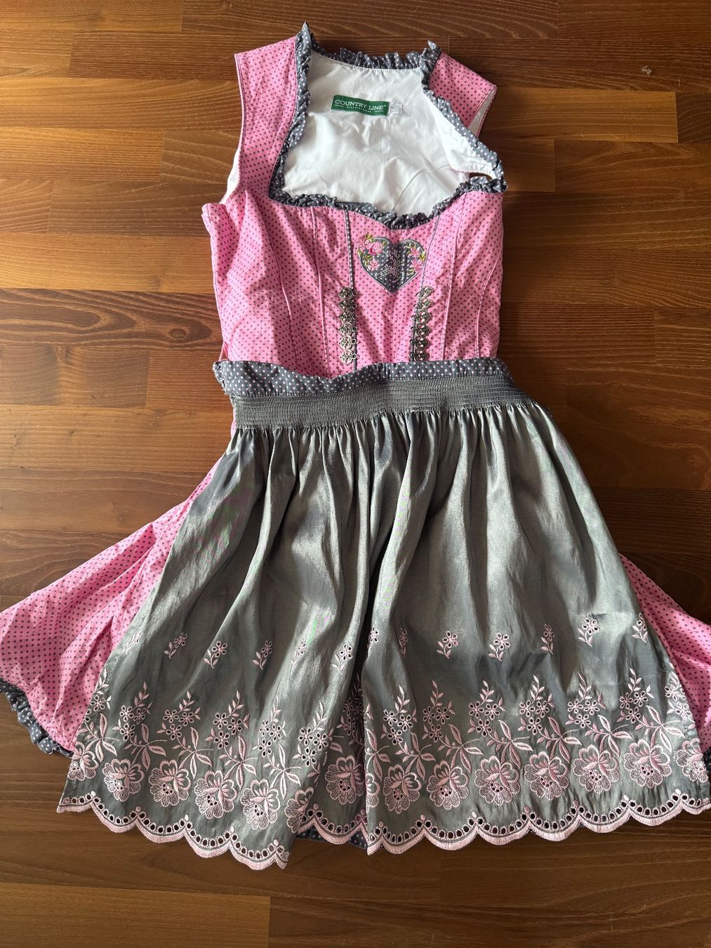 Kleider: Süsses kurzes Dirndl, rosa/grau, Gr. 40 – Gebraucht aus Diepoldsau von raschleg60