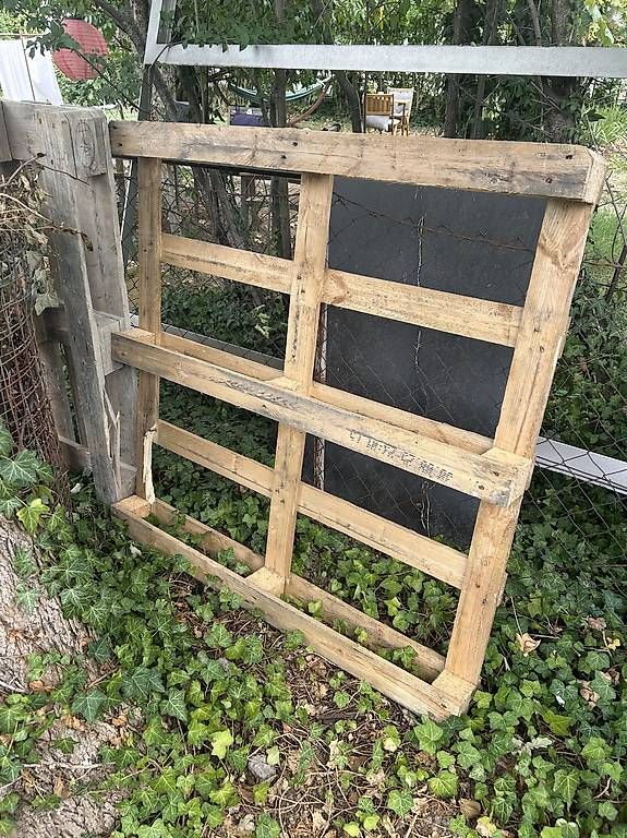Pallets: 3 palettes bois – Usato da Nyon venduto da eme_59hs 2