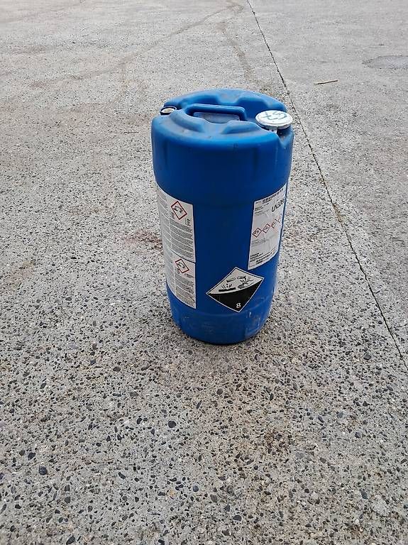 Tutti gli attrezzi: 30Liter Putzreiniger Industrie Putzmittel – Usato da Rotkreuz venduto da sunnyboy81 4