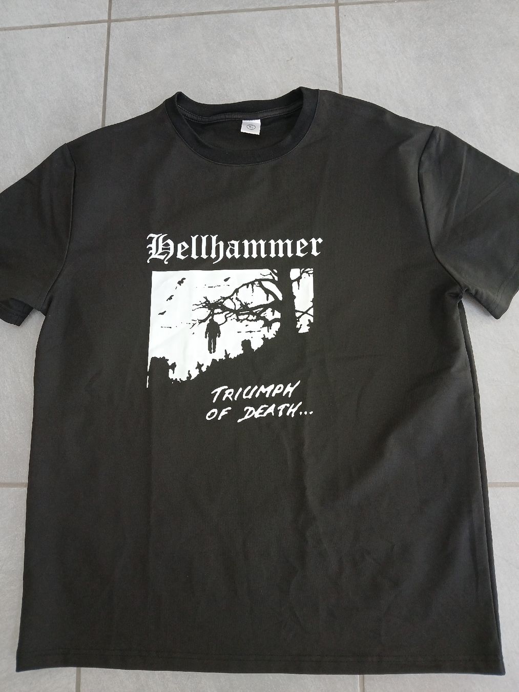 T-shirt: ts hellhammer - triumph...(black metal) – Usato da St-Cergue venduto da VeganWarrior