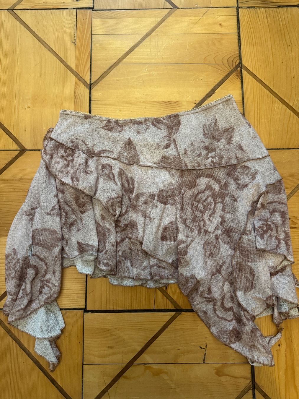 Urban Outfitters Gonne: Urban Outfiters Skirt – Nuovo (secondo la descrizione) da Zürich venduto da catemiranda 1