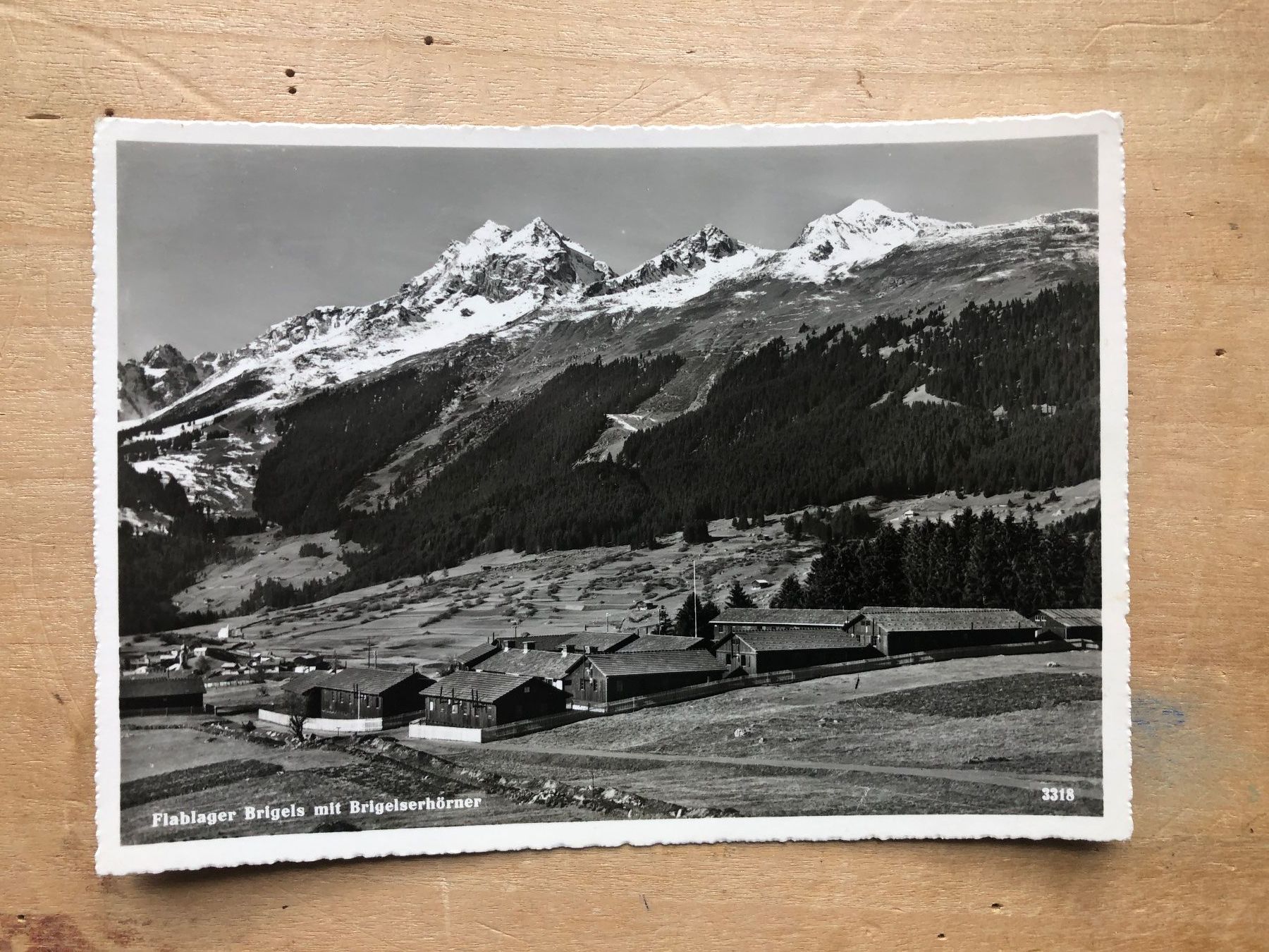 Cartoline postali: Flablager Brigels mit Brigelserhörner – Usato da Neuchâtel venduto da Atahuallpa