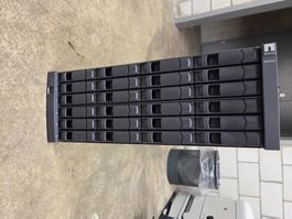NetApp DS4243