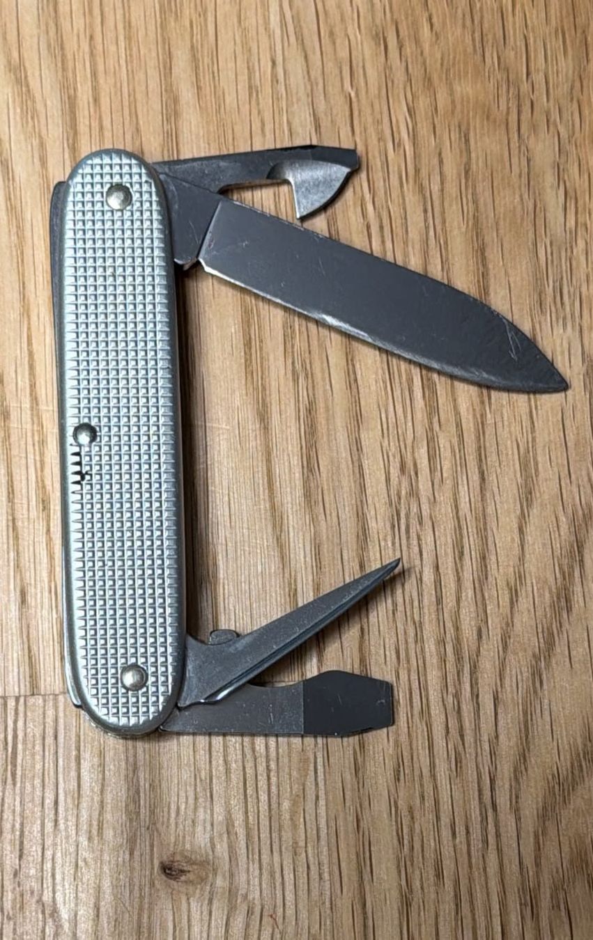 Victorinox Coltelli tascabile: VICTORINOX SACKMESSER FLORALP – Usato da Zürich venduto da Frei-Occasionen 3