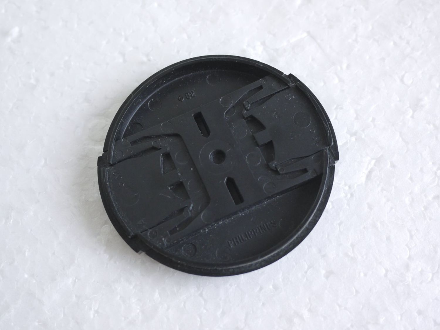 Tamron Obiettivi: Tamron 62mm Vordeckel / bouchon avant / Front Cap. Original. – Usato da Egg b. Zürich venduto da JCB 1