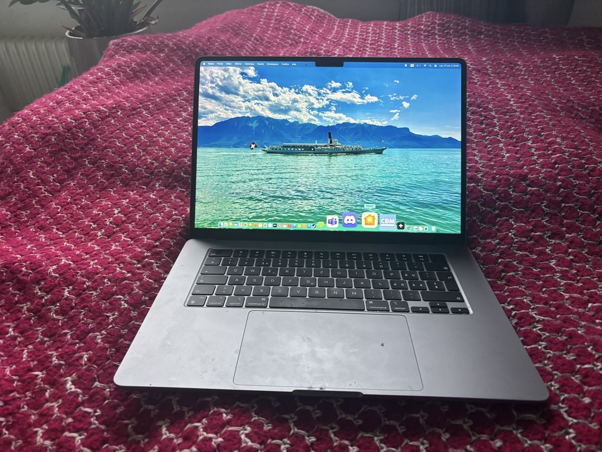 Apple Notebooks: Mac book air 15 pouces 2023 – Neu (gemäss Beschreibung) aus Villars-sur-Glâne von len_blr2 1