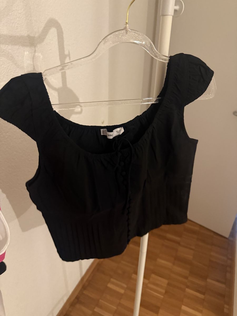 T-shirt: 9 Shirt Grösse M – Usato da Kloten venduto da Schweizkloten 2