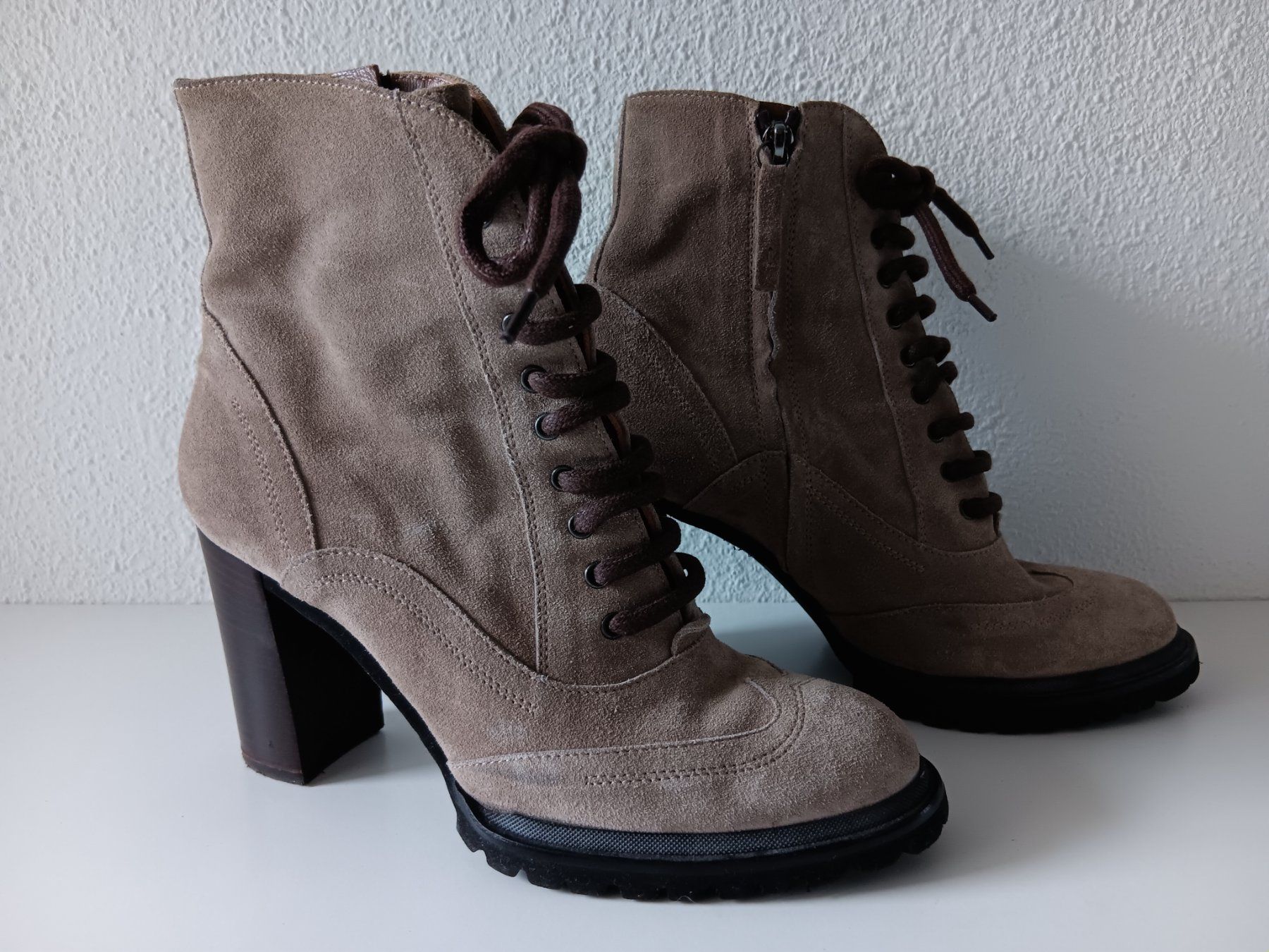 Max & Moi Damenschuhe: MAX & MOI Bottines / Stiefeletten pointure / Nummer 37,5 – Gebraucht aus Cossonay-ville von Super-Price-Quality 1