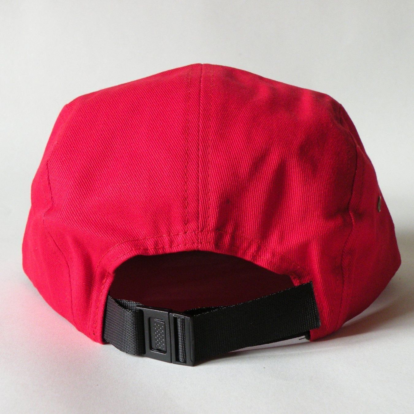 Copricapi, berretti & cappellini: 5-Panel Cap von We Are V – Nuovo e nell'imballaggio originale da Schüpfheim venduto da WeAreV 2