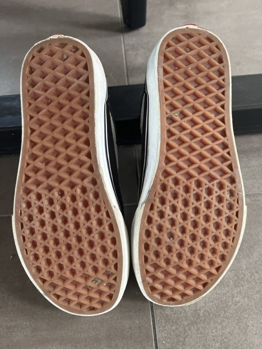 Vans Schuhe für Jungen: Vans Gr. 35 – Gebraucht aus Neuenegg von Mirjam55 1