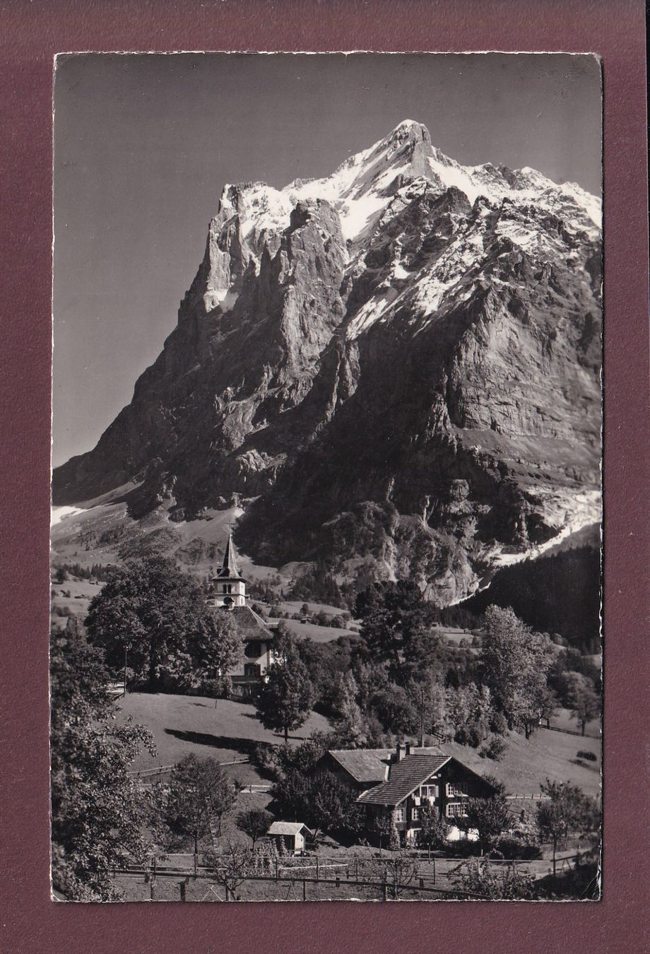 Cartoline postali: GRINDELWALD - Kirche - Wetterhorn – Usato da Pully venduto da nicecards
