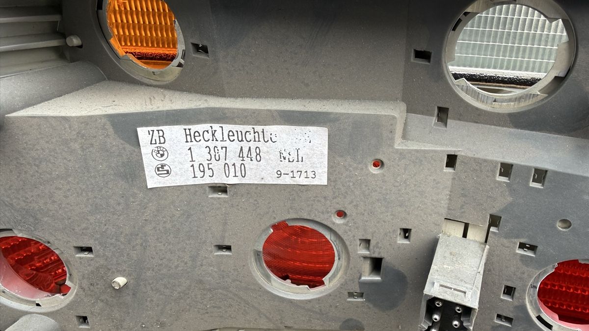 BMW Tutti pezzi di ricambio auto: BMW E36 Limousine Heckleuchten – Usato da Jonen venduto da BMWE369 5