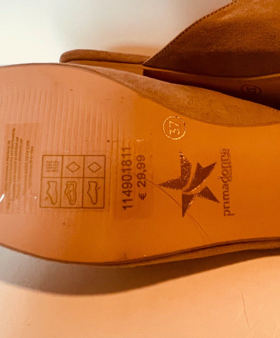 Scarpe da donna: Mules pantolette camel – Usato da Sugnens venduto da 555madison 2