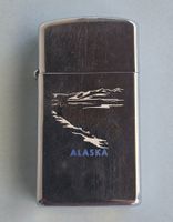 Feuerzeug Alaska Schlittenhunde Motiv Metall Silber Farbe