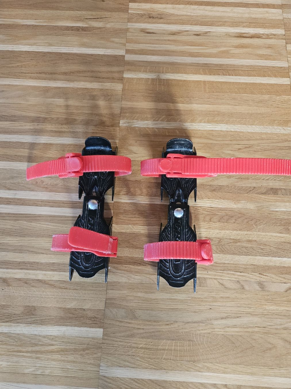 Schlittschuhe: Schlüferli – Gebraucht aus Zürich von ariko01