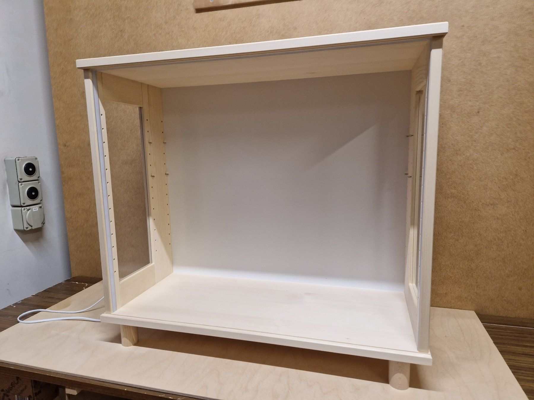 Corgi Toys Modellini d'auto: Vitrine mit Optionen zum Erweitern & Ausbauen – Nuovo (secondo la descrizione) da Heimberg venduto da h0realgood 2