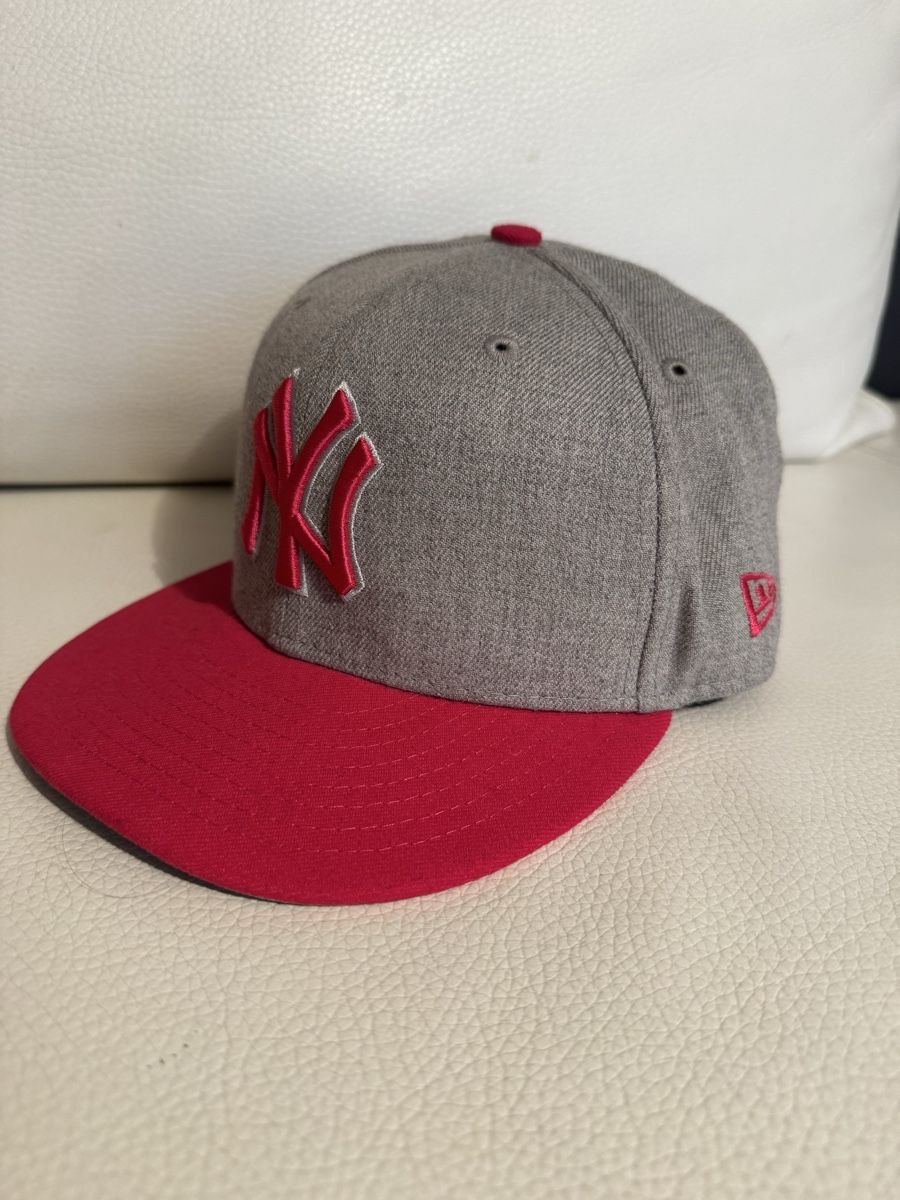 Altro abbigliamento per bambina: Casquette pour filles marque 59Fifty – Nuovo (secondo la descrizione) da Neuchâtel venduto da yul_rg8p 3