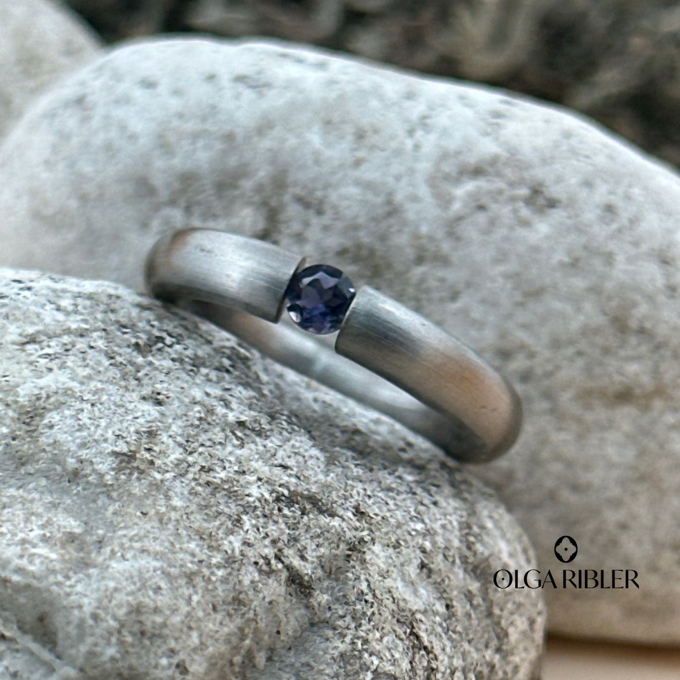 Olga Ribler Ringe: Edelstahl Pneu Ring mit Iolith  Ringgrösse 52 – Neu (gemäss Beschreibung) aus Luzern von Schmuckoutlet 4