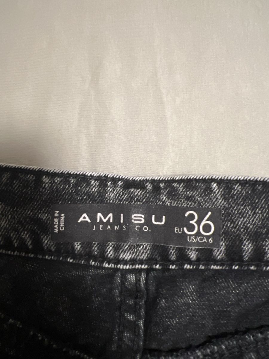 Pantalons: Damen Jeans AMISU Grösse 36 Stone Washed. – D'occasion à Berg TG par Bosko-02 3