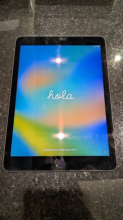 Tablettes PC: iPad Pro, 9.7", 128GB, Wifi, 1. Generation – D'occasion à Rotkreuz par Nexus2kswiss 1